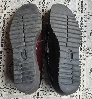 Mocassini donna marrone lucido con nappine