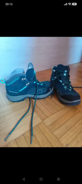 Botas de montaña Quechua mujer