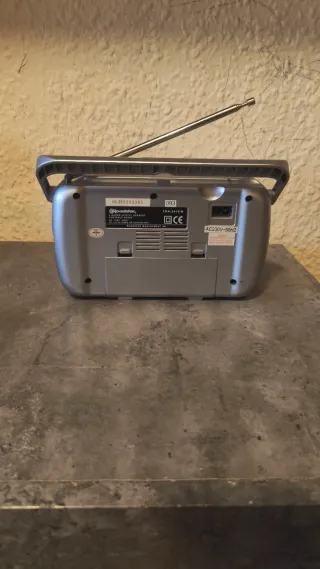 Radio Portátil Roadstar TRA-2415/N con Alarma