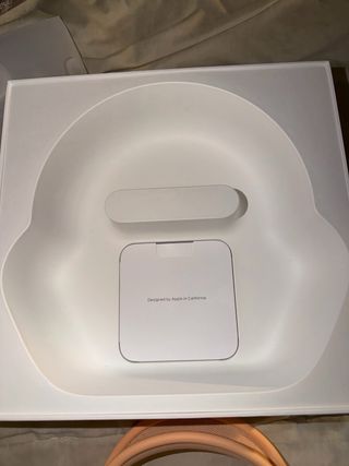 AirPods Max Rose Gold