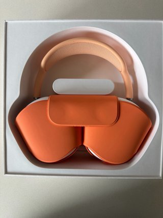 AirPods Max Rose Gold