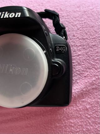 Cámara Nikon D40