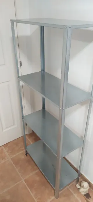 Estantería metálica de 4 baldas