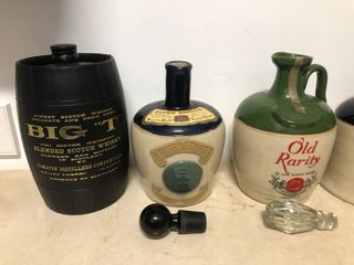 14 Frascas Cerámica Antiguas Whisky