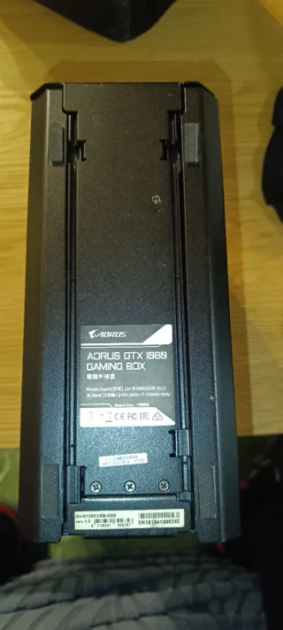 AORUS Gaming Box GTX 1080