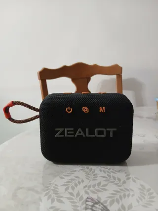 Altavoz Bluetooth Zealot Negro Naranja