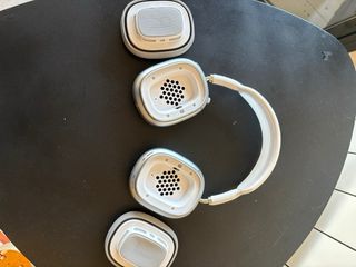 Auriculares Inalámbricos Silver/White