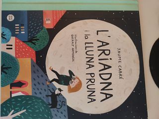 Varis llibres infantils. Varios libros infantiles