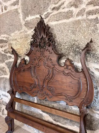 Cama Antigua Madera Maciza Tallada
