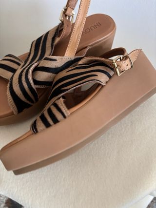 Sandali Inuovo donna zeppa pelle