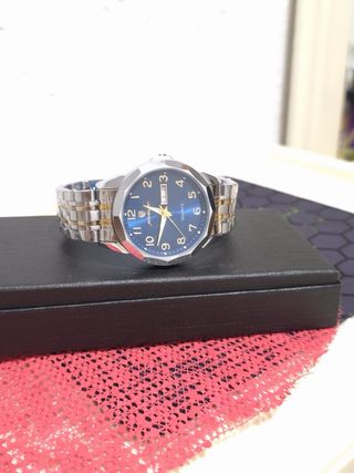 Reloj Hombre Azul y Dorado