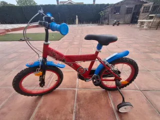 Bicicleta Infantil Spiderman Roja