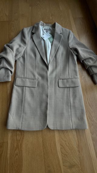 Chaqueta blazer beige mujer “H&M”