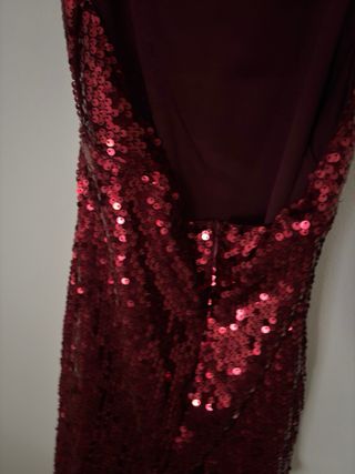 Vestido curto lantejoulas bordô