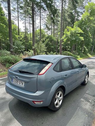 🚗 Ford Focus 1.6 TDCi 109cv | 🏷️ PEGATINA B |