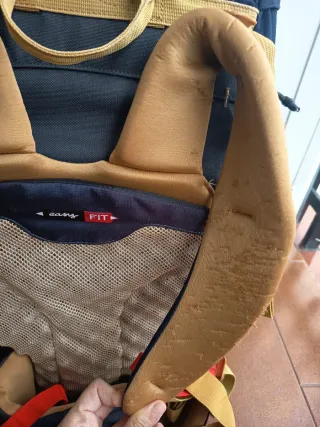 Mochila Quechua Forclaz 50 Easyfit muy buen estado