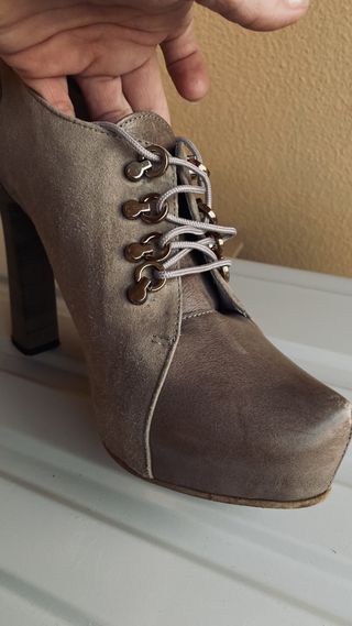 Francesine Oxford con tacco alto in pelle