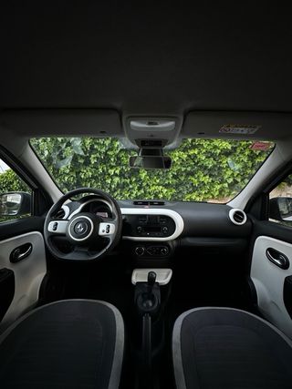 Renault Twingo solo 51000km Automatico 2018