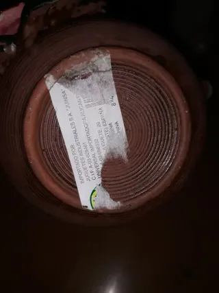 Jarra antigua, joyero y figura china de bambú