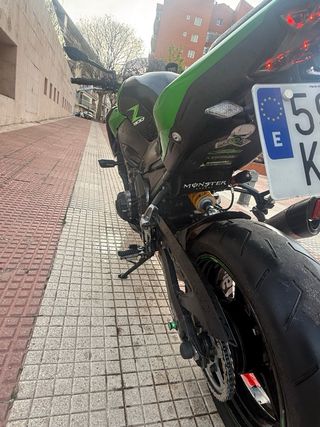 Kawasaki Z900 2018 Negra/Verde