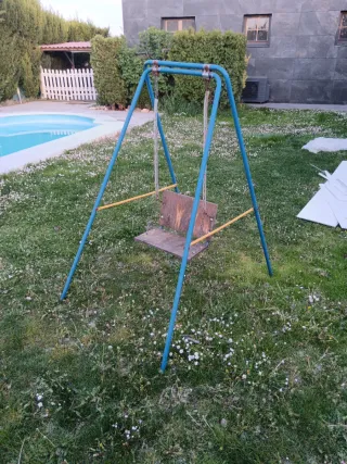 Columpio infantil azul