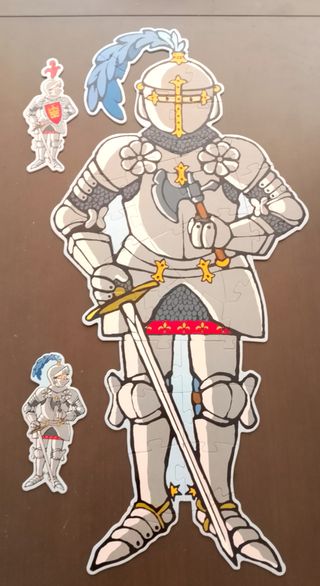 PUZZLE GIGANTE 33 PIEZAS ARTURO EL INVENCIBLE