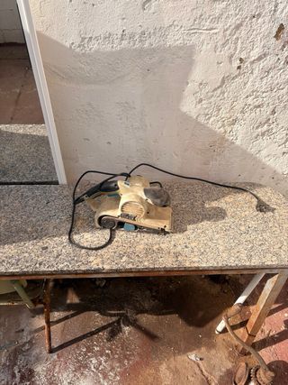 Lijadora de banda Mac Allister