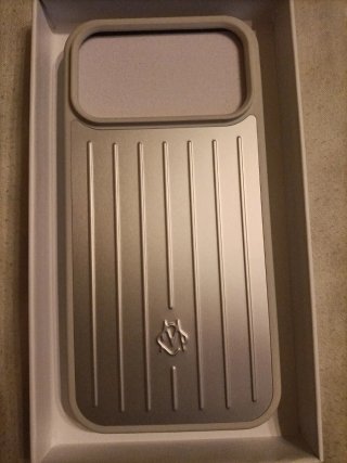 Funda Rimowa iPhone 17 Pro / 17 Pro Max