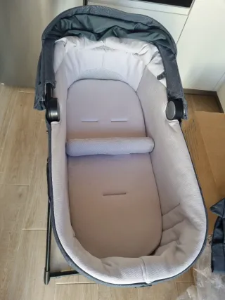 Carrito Bebé Inglesina Aptica Gris