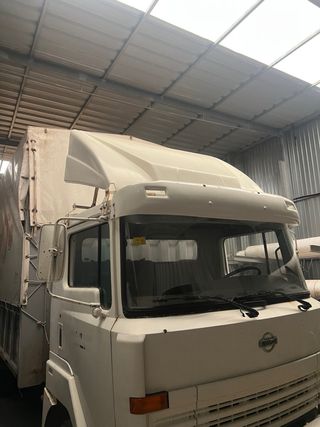 Corta vientos Nissan L35