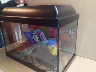 Pecera 50L con tapa LED