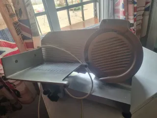 Cortadora de fiambres Sammic