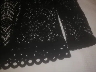 Bolero de encaje negro