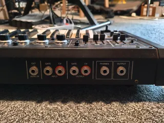 Roland SH-2 Sintetizador Vintage Rare