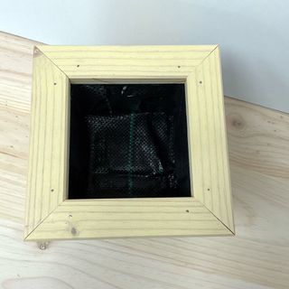 Jardinera de madera 19,5x19,5x16,5 cm