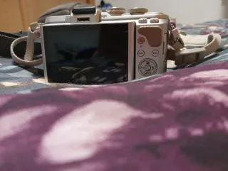 Cámara Olympus PEN E-PL8 Marrón/Plata