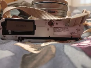 Cámara Olympus PEN E-PL8 Marrón/Plata