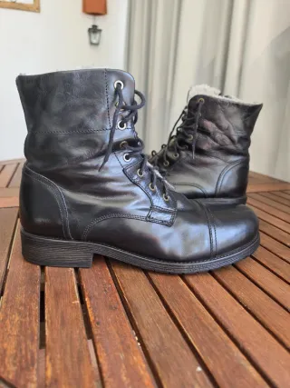Botas de cuero genuino con forro Talla 43