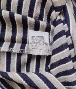 Jersey rayas con capucha