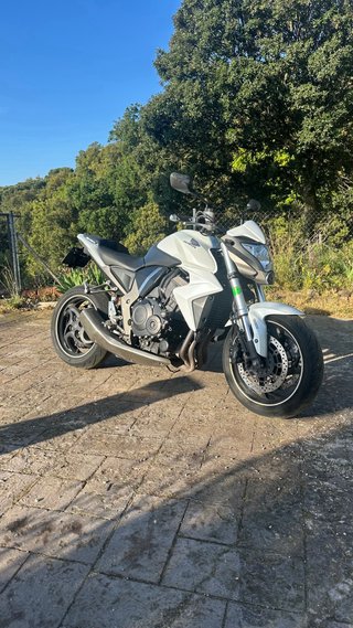Honda CB1000R Blanca 46000