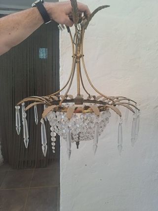 Lámpara de techo clásica dorada con cristales