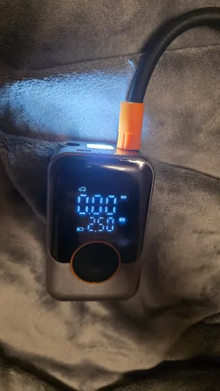 Inflador Neumáticos Portátil Coche/Moto/Bici SUITU