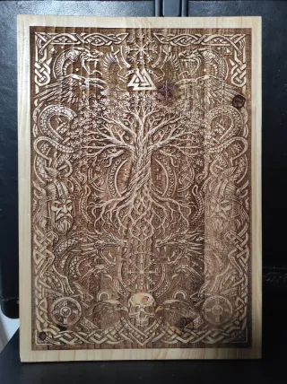 Talla madera vikinga