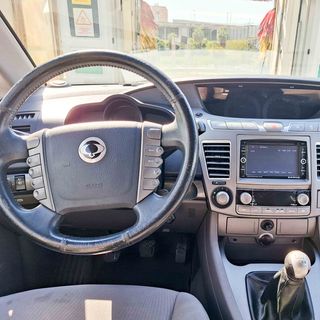 PRECIOSO SSANGYONG RODIUS, UN UNICO PROPIETARIO