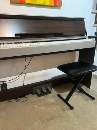 Piano Digital Yamaha YDP-S30 + banqueta y pedalera