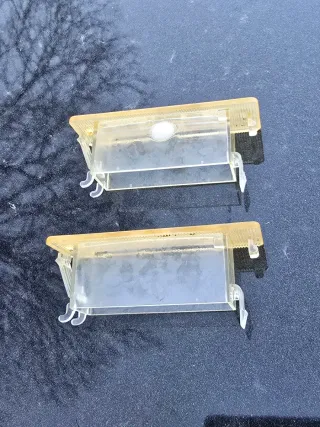 Plafón luz matrícula Astra GSI Calibra