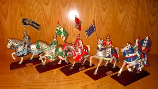 Lote 5 Figuras grandes Caballeros Medieval Caballo