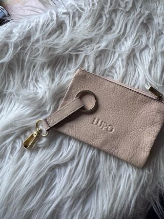 Cartera y Llavero cuero de Lupo