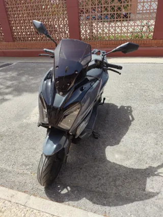 Morbidelli SC300. SOLO 1800 KM