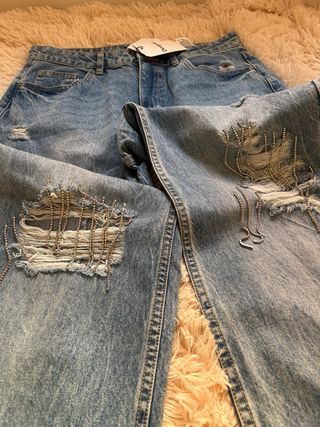 Pantalones Desigual vaqueros rotos anchos